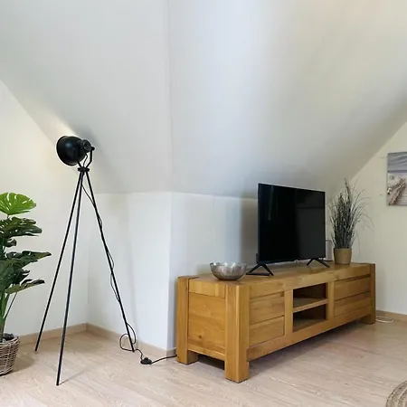 3-person Near Forest * Sint Maartensvlotbrug